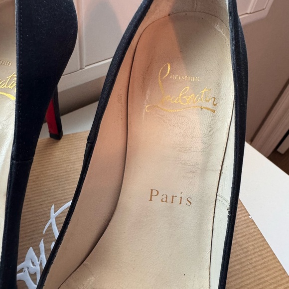 Christian Louboutins Size 35.5 - Picture 8 of 12